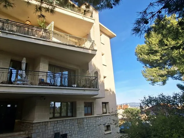 Appartement 3 pièces 87 m² 