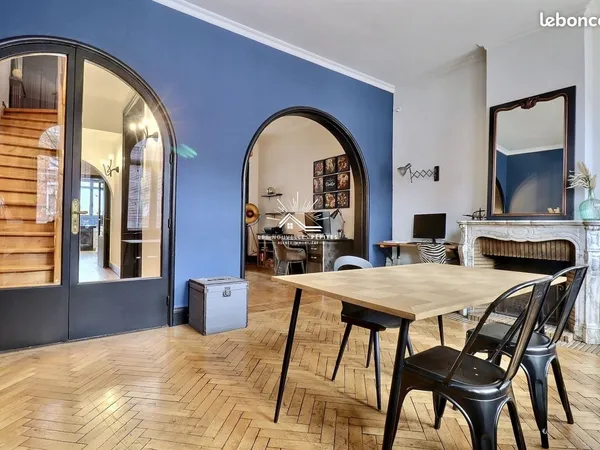 Maison 6 pièces 186 m² 