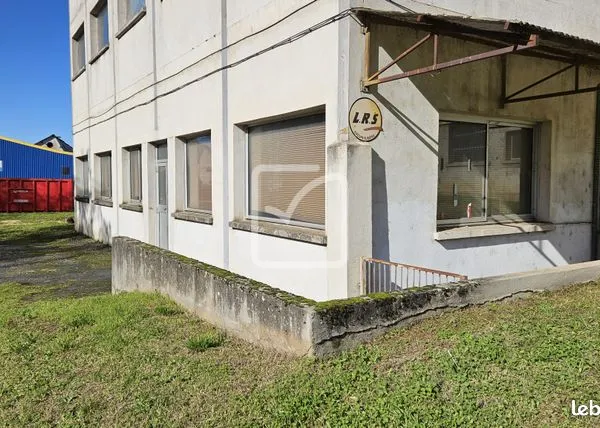 Immeuble 6 pièces 210 m² 
