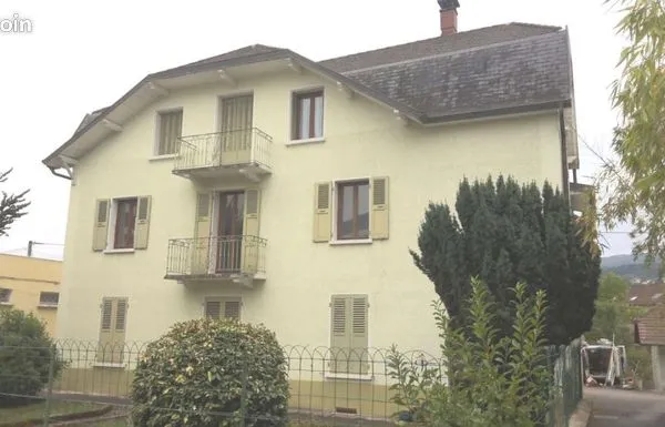 Local commercial 3 pièces 48 m² 