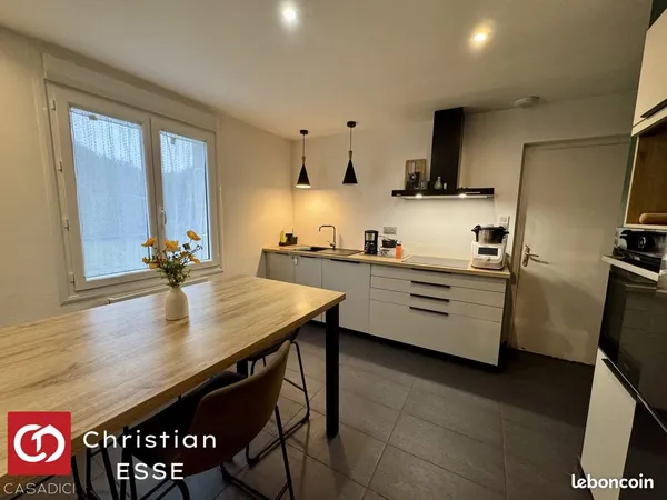 Maison 6 pièces 125 m² 