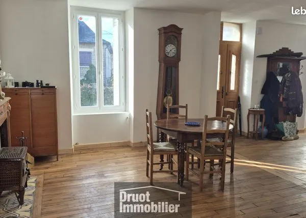 Maison 6 pièces 155 m² 