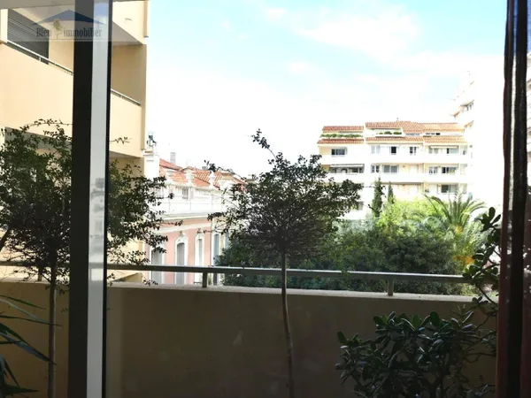 Appartement 5 pièces 151 m² 