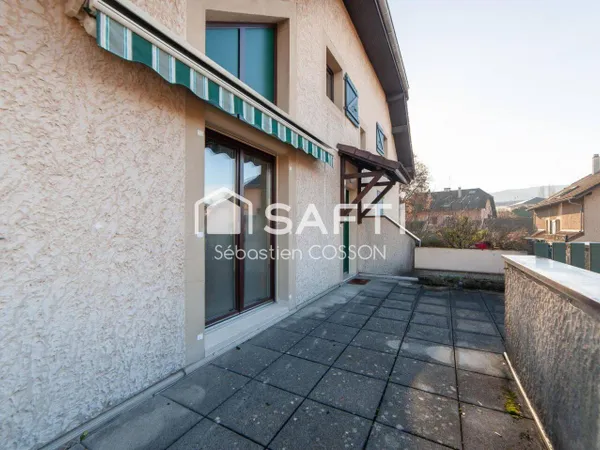 Duplex 5 pièces 94 m² 