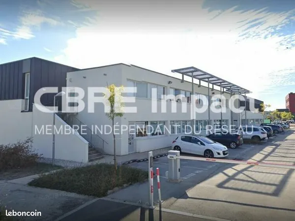 Bureaux 120 m² 