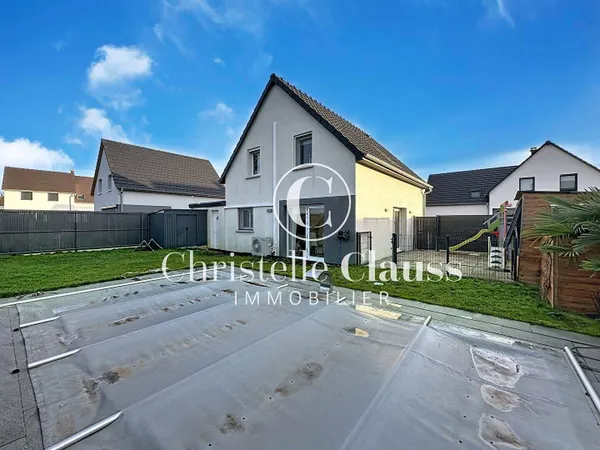 Maison 5 pièces 93 m² 