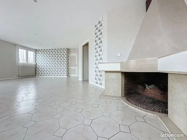 Appartement 6 pièces 136 m² 