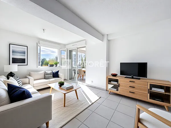 Appartement Saint Cyprien 2 pièce(s) 42.32 m2 