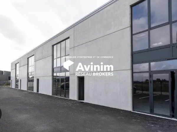 Local d'activité 760 m² 