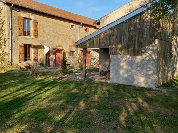 Corps de ferme avec maison 