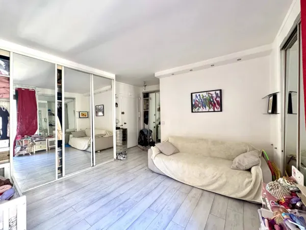 Appartement 1 pièce 30 m² 