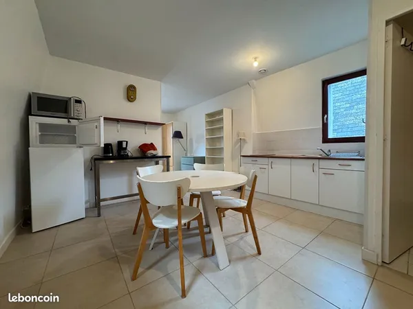 Appartement 1 pièce 33 m² 