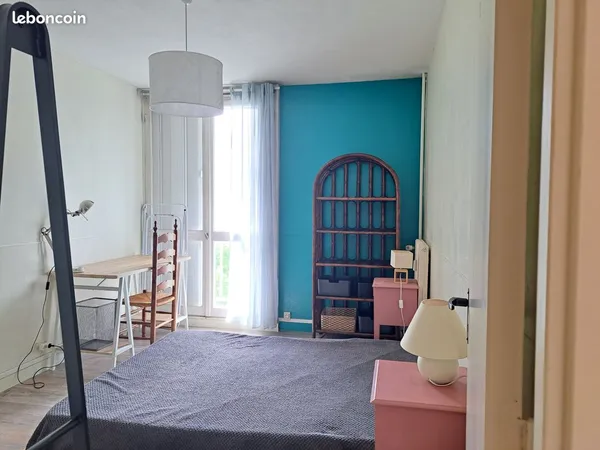 Location d'une chambre meublée 