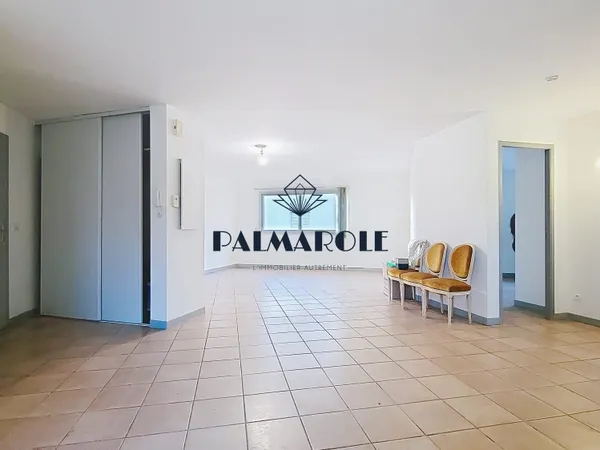 PERPIGNAN MASSILIA-APPARTEMENT T3 AVEC GARAGE 