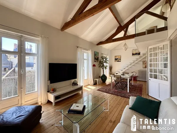 Duplex 3 pièces 110 m² 
