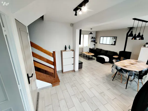 Maison 6 pièces 70 m² 