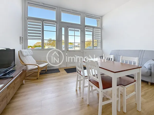 APPARTEMENT - BORDURE DE MER 