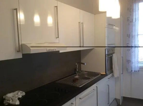 Trois pièces vide 60m² au centre ville avec balcon et cave 