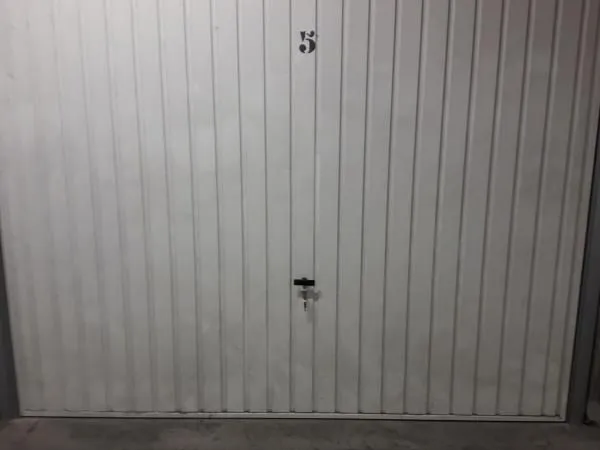 Garage/box 20 m² Grigny 