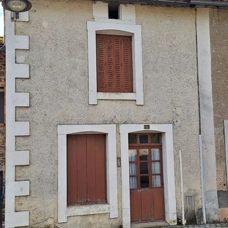 Maison ancienne de bourg 