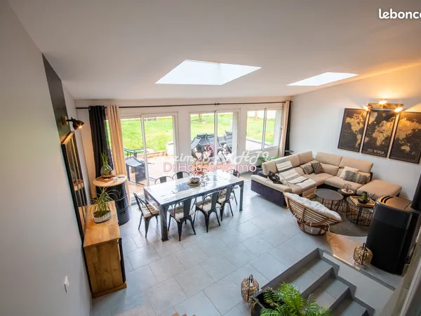 Maison 7 pièces 145 m² 