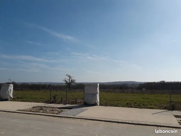 Terrain 629 m² Etampes 