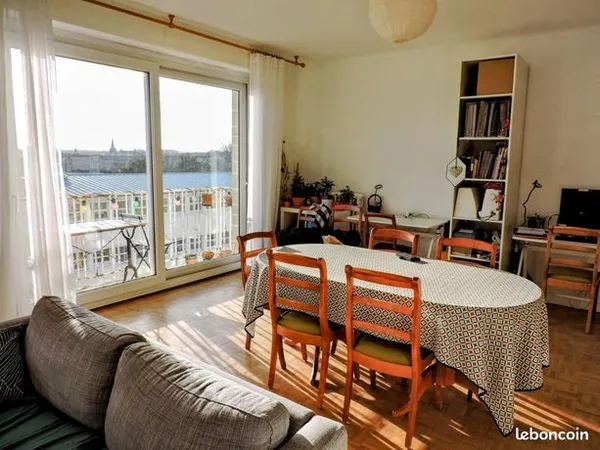 Appartement 2 pièces 81 m² 