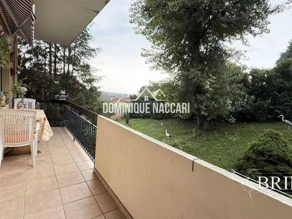 Appartement 3 pièces 81 m² 