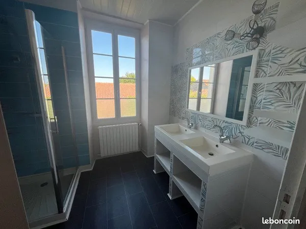 Maison de ville 9 pièces 227 m² 