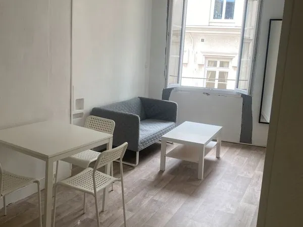Appartement f1 bis centre ville 