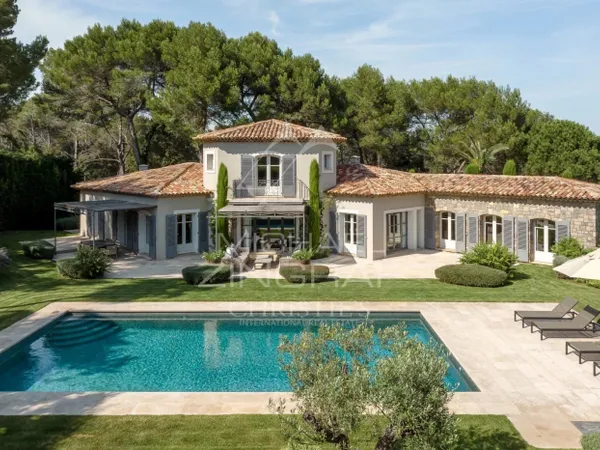 Mougins - Domaine sécurisé, magnifique villa provençale moderne 