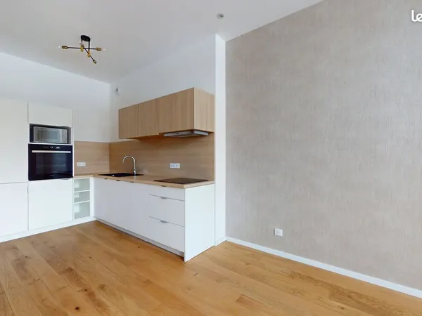 Appartement 3 pièces 85 m² 