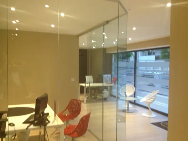 Local commercial 147 m² 