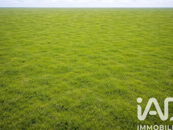 Terrain 72305 m² 