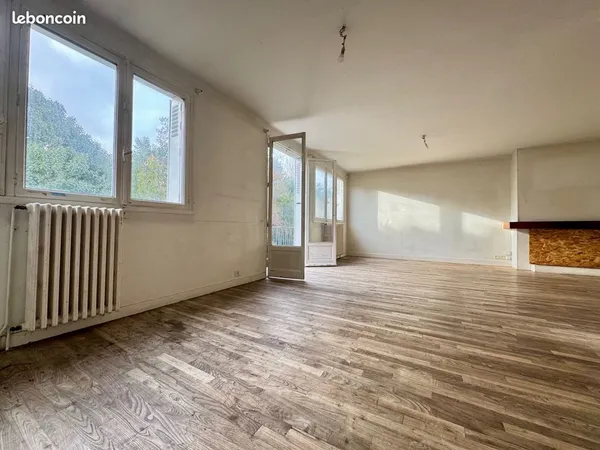 Maison 10 pièces 220 m² 