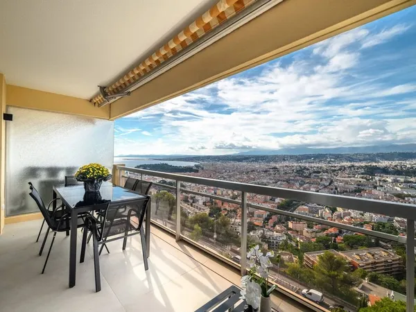 Appartement 3 pièces 83 m² 