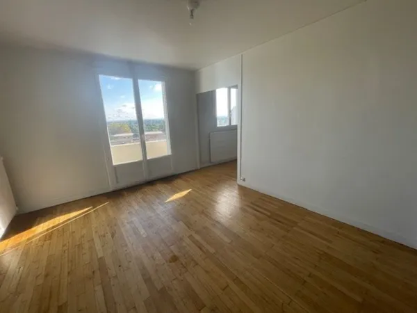 Appartement 4 pièces 65 m² 