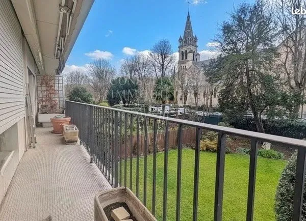 Appartement 6 pièces 140 m² 