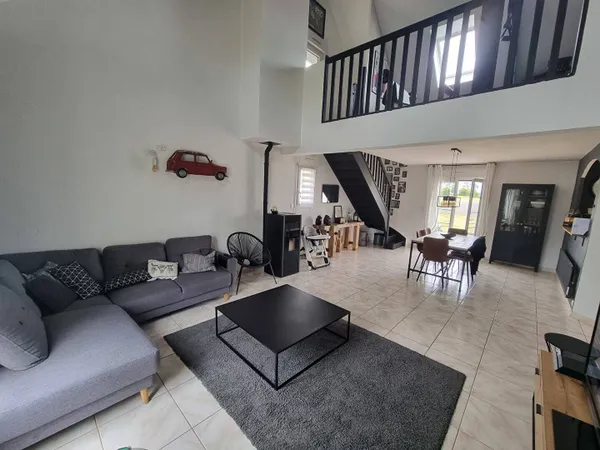 Maison 6 pièces 135 m² 
