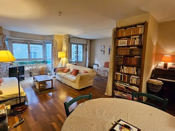 Appartement 2 pièces 65 m² 