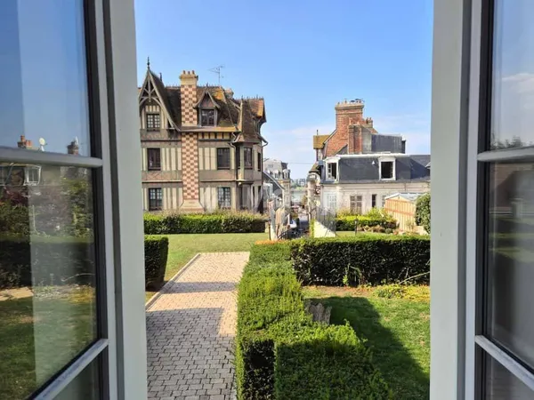 Appartement 4 pièces 94 m² 