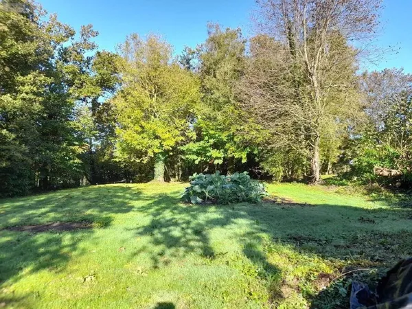 Terrain à bâtir 1385 m²