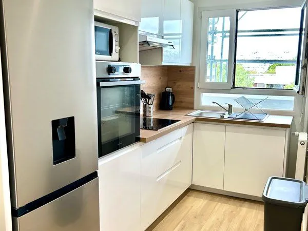 ✨ COLOCATION HAUT DE GAMME - Appartement Neuf avec Balcon à Évry ✨ 