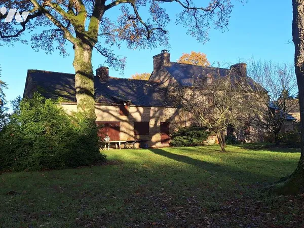 Maison 6 pièces 238 m² 