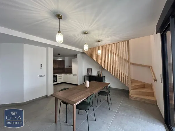 Appartement 3 pièces 104 m² 