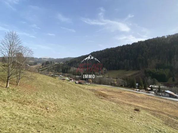 Propriété 180 m² 