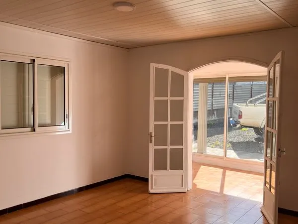 Location F4/5 au tampon 
