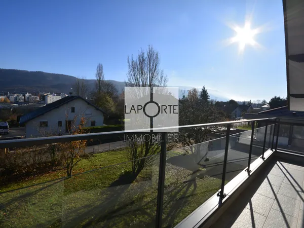T5 Duplex de 126 m2 avec jardin Vieux Seynod (Annecy) 