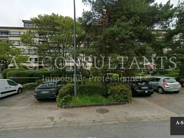 Bureaux 100 m² 