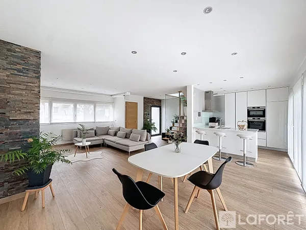 Maison 6 pièces 180 m² 